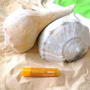 Mary Kay Suncare Lip Protector